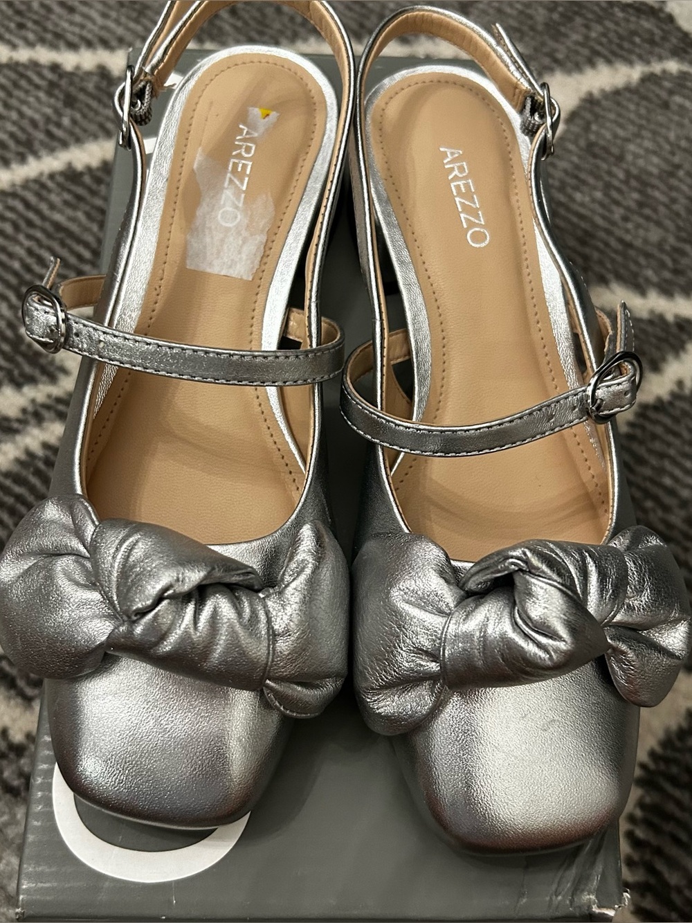 Women’s AREZZO Fechado Saltp Baixo Silver Knot Slingback MaryJane Shoes Size 5